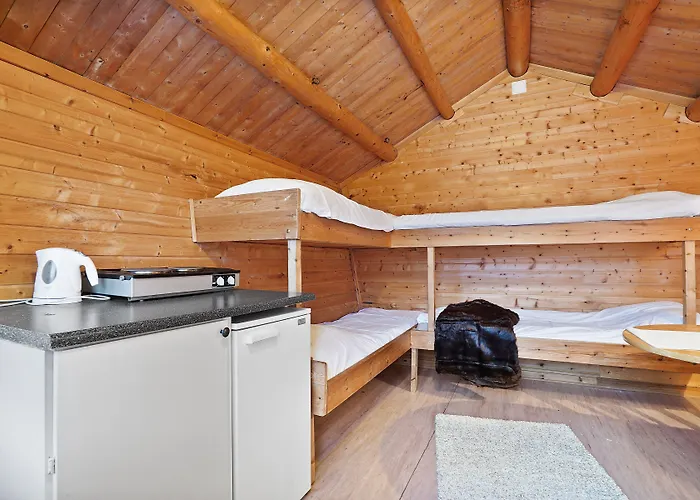 캠프장 롯지&캠핑 4*