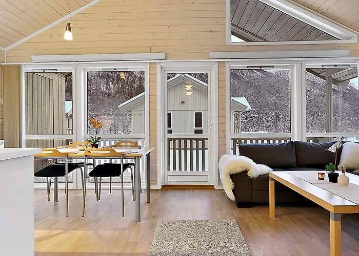 롯지&캠핑 캠프장 4*