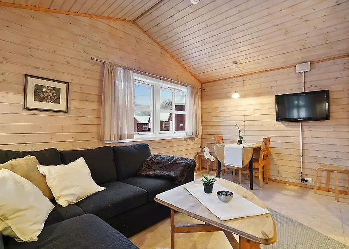 캠프장 롯지&캠핑 트롬쇠