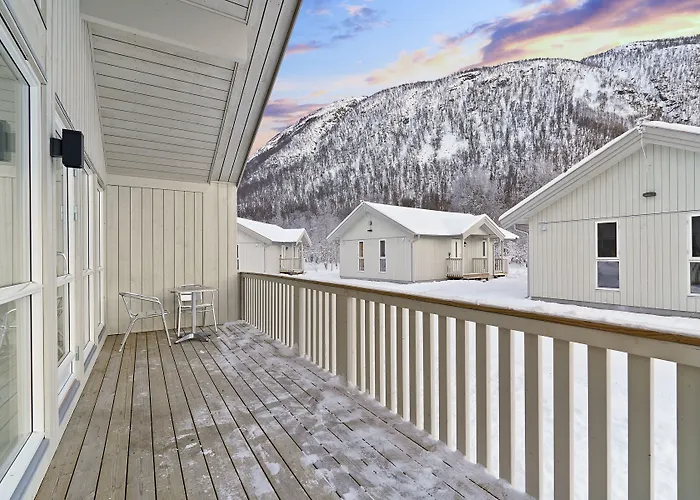 롯지&캠핑 캠프장 4*