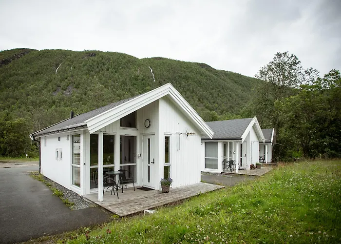 롯지&캠핑 캠프장 트롬쇠